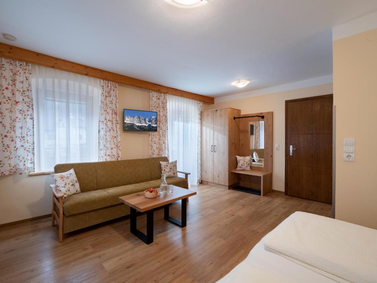 Gaestehaus Knunbauer Mayrhofen Exteriör bild