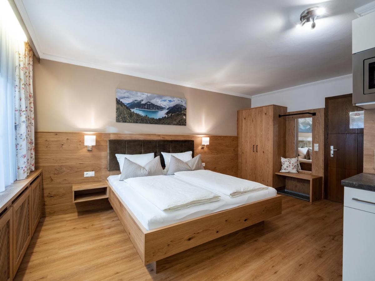 Gaestehaus Knunbauer Mayrhofen Exteriör bild